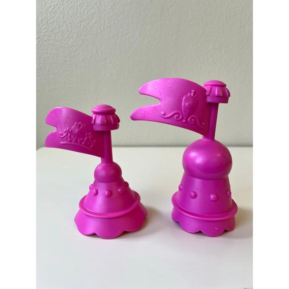 Fisher-Price Little People Disney Princess Songs Palace Replacement Parts Flags - Picture 1 of 3